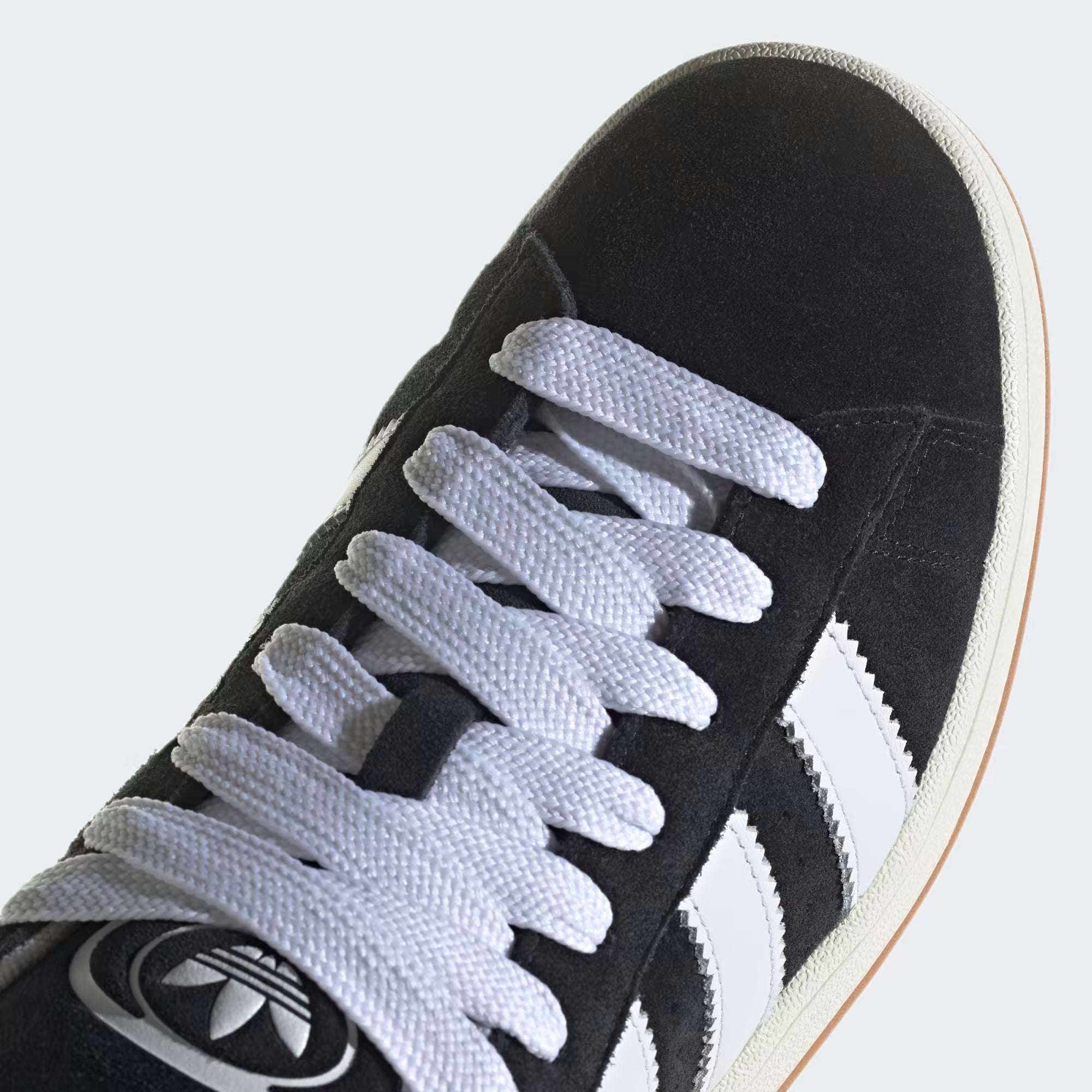 Campus 00s - KicksTR