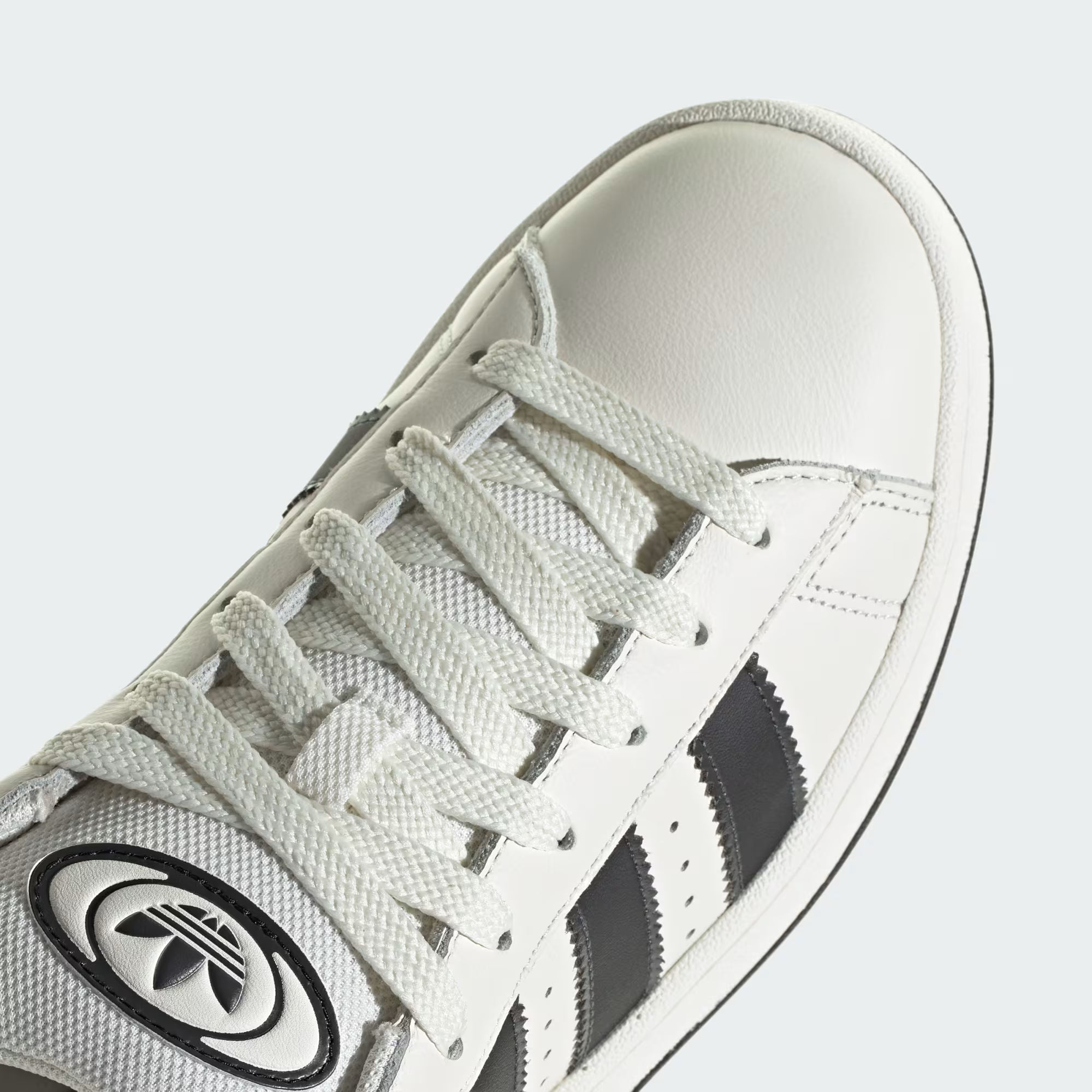 Campus 00s - KicksTR