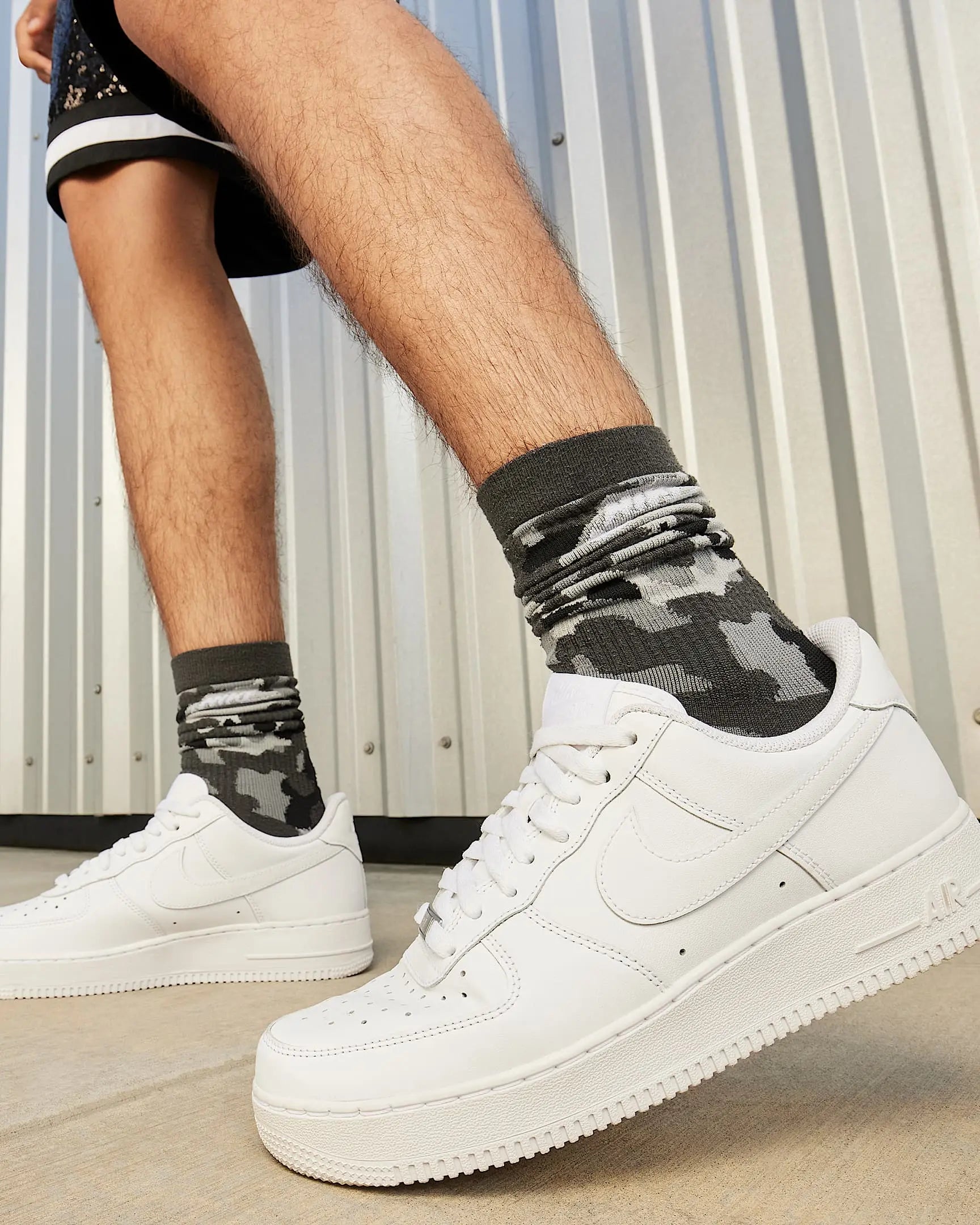 Nike Air Force 1 '07 - KicksTR