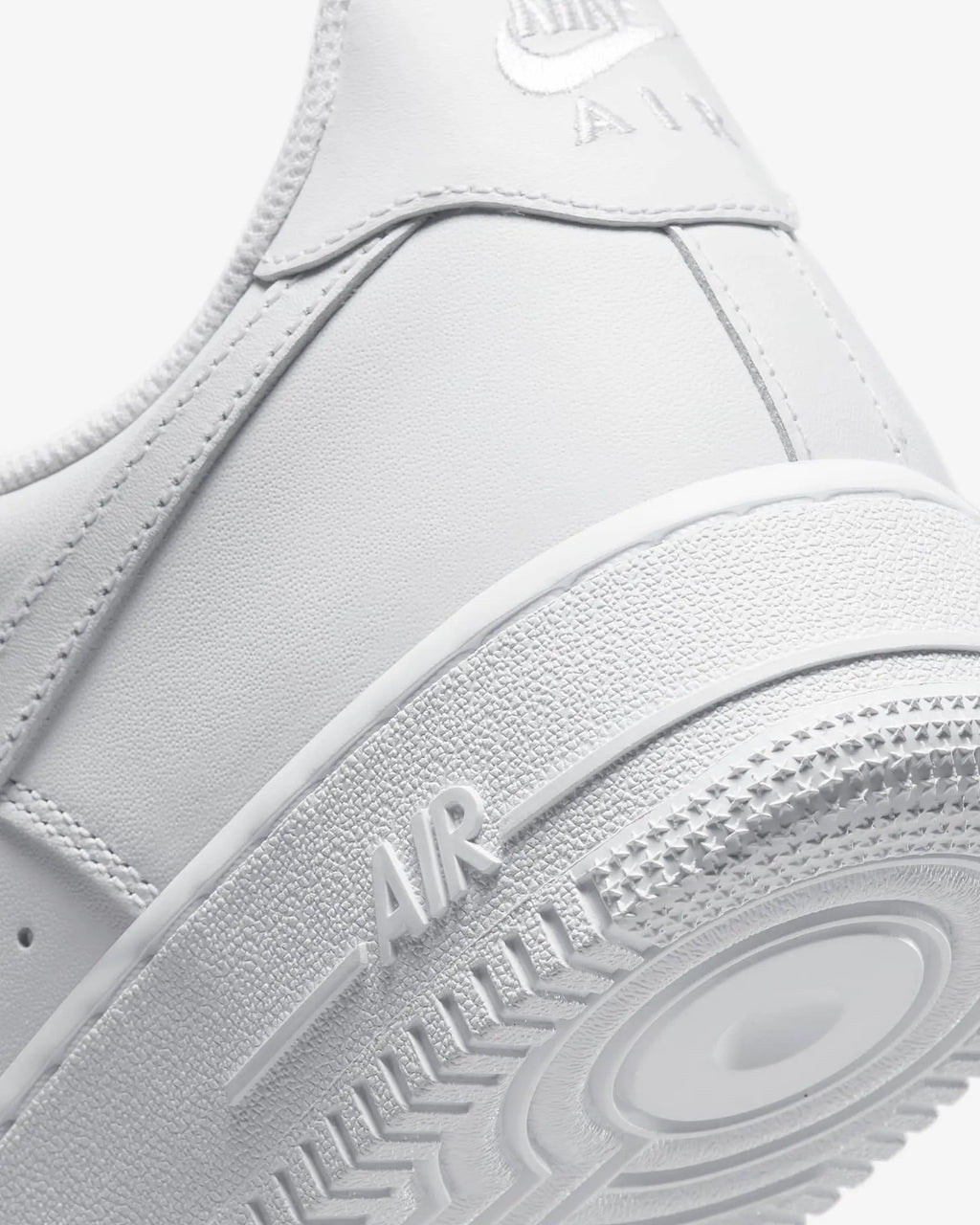 Nike Air Force 1 '07 - KicksTR